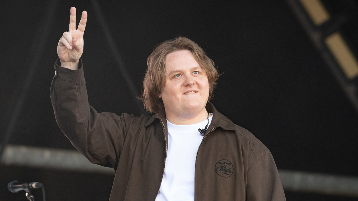 GLASTONBURY, ENGLAND - JUNE 27: Lewis Capaldi performs during day three of Glastonbury festival 2025 at Worthy Farm, Pilton on June 27, 2025 in Glastonbury, England. Established by Michael Eavis in 1970, Glastonbury has grown into the UK's largest music festival, drawing over 200,000 fans to enjoy performances across more than 100 stages. In 2026, the festival will take a fallow year, a planned pause to allow the Worthy Farm site time to rest and recover. (Photo by Joseph Okpako/WireImage)